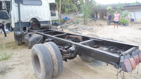 ฮีโน่km 505 เครื่องwo4d เครื่องดีคัชซี ดีตามอายุครับยางดี6 เส้นเอกสารชุดโอนครบ ฮีโน่km 505 เครื่องwo4d เครื่องดีคัชซี ดีตามอายุครับยางดี6 เส้นเอกสารชุดโอนครบ