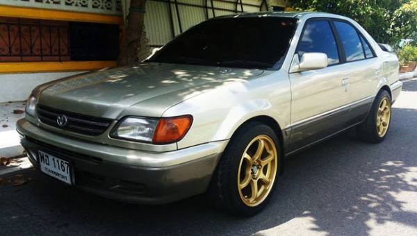 Toyota soluna ปี 98 เกียร์ออโต้ ติดแก๊ส LPG มี airbag เครื่องดี ช่วงล่างเงียบ เกียร์เปลี่ยนนิ่ม ภายในเรียบร้อย แอร์เย็น ฟิลม์ hi-kool เครื่องเสียง jvc สีสวย แม็กซ์ advan 16" ภาษีไม่ขาด พร้อมใช้ พร้อมโอน เอกสารครบ.  บริการส่งทั่วไทย  ราคา 89,000 บาท