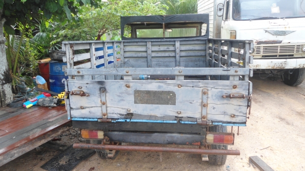 ขายครับคุณแต๋น  ในคาบจี๊ปเครื่องsd20