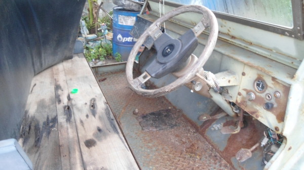 ขายครับคุณแต๋น  ในคาบจี๊ปเครื่องsd20