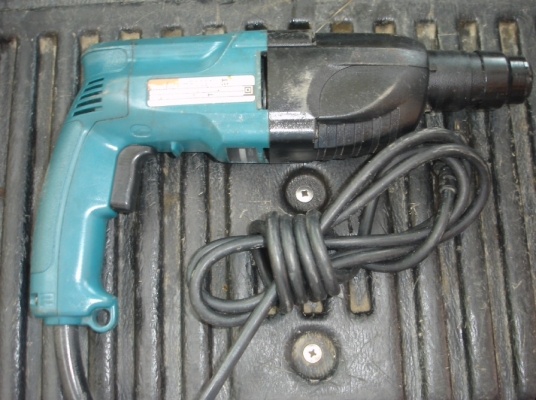 ขายสว่านแจะกระแทกโรตารี่ "MAKITA" HR2021