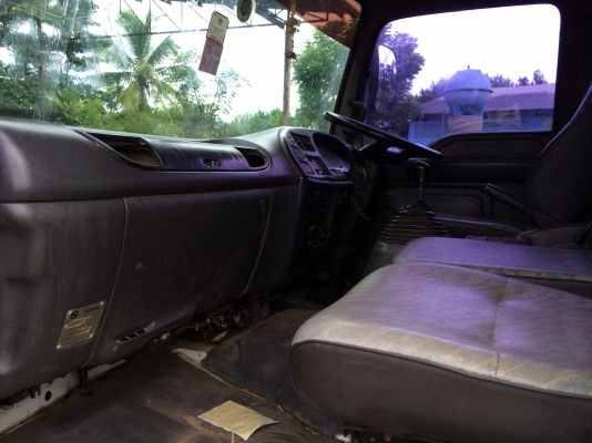 6ล้อใหญ่200แรงFTR33P2-73001788.. ยูโร2 ปี*2548 ช่วงยาว ห้างแท้...กระบะ7.20ม. ช่วงล้อ5เมตรกว่า.เหมาะสำหรับติดเครน.