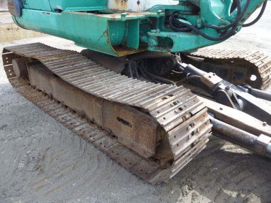 ขายรถขุดเล็กKOMATSU PC40-7 พร้อมผานดันสไลด์ได้  นำเข้าจากญี่ปุ่น