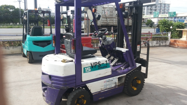 ขายรถโฟล์คลิฟท์ komatsu รุ่น15ขนาด 1.5 ตัน #อัศม์เดช 083-0115117