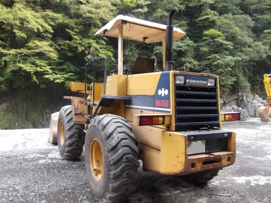 รถตัก Komatsu WA150-1 #30183 รถญี่ปุ่น สั่งนำเข้าโทร. 080-6565422 (หนิง)