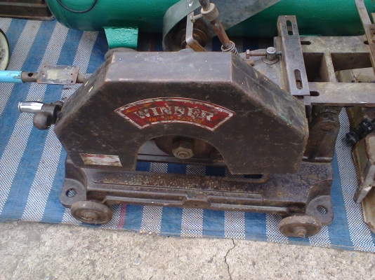 แท่นตัดวินเนอร์สภาพเดิมๆครับสวยๆครับเอามอเตอร์ใส่ใช้งานได้เลยครับราคานี้คุ้มครับ