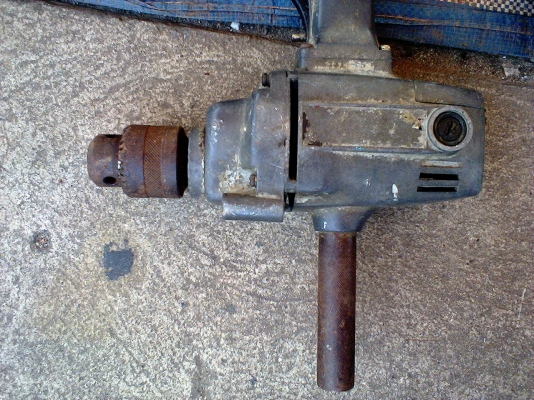 สว่านรอบช้า 6 หุนขนาด 6  หุนของคียังครับเดิมๆเสียงนิ่มครับราคานี้คุ้มมากครับ