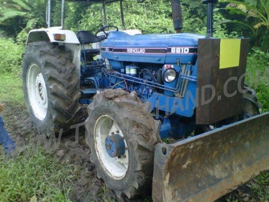 รถไถ ยี่ห้อ FORD รุ่น 6610  2 เพลา สภาพพร้อมใช้งาน