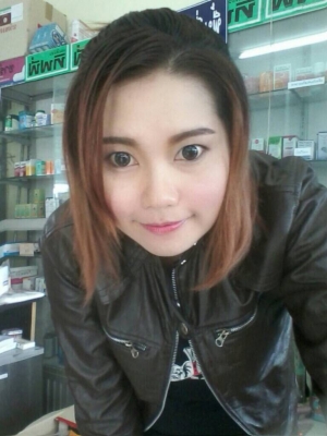 ขายเสื้อหนังของใหม่ คอจีน มีสีดำกับน้ำตาล ทุกไซส์