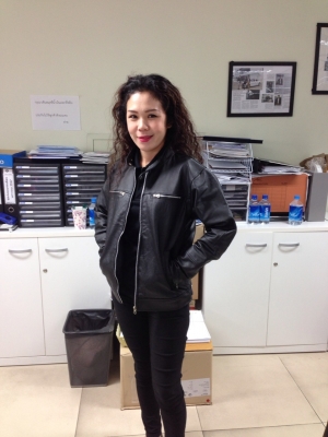 ขายเสื้อหนังของใหม่ คอจีน มีสีดำกับน้ำตาล ทุกไซส์