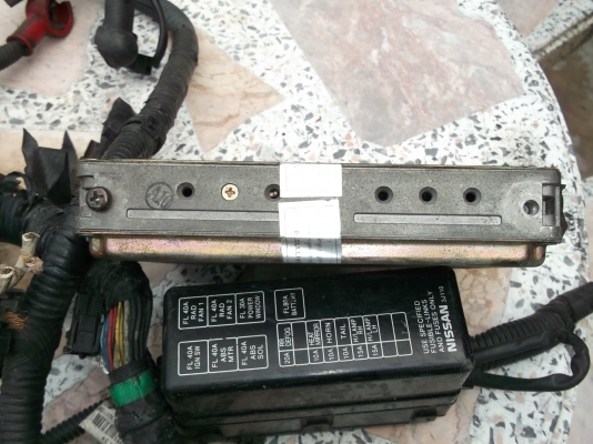 ขาย กล่องECU SR20 ไม่โบ 2500 พร้อส่ง ขาย กล่องECU SR20 ไม่โบ 2500 พร้อส่ง