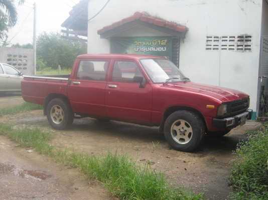 รักมากจำใจขาย สภาพเยี่ยมสมบูรณ์ ใช้น้อย สี่ประตูคันแรกของมุกดาหาร(ลงรูปเพิ่มตามจริง) รักมากจำใจขาย สภาพเยี่ยมสมบูรณ์ ใช้น้อย สี่ประตูคันแรกของมุกดาหาร(ลงรูปเพิ่มตามจริง)