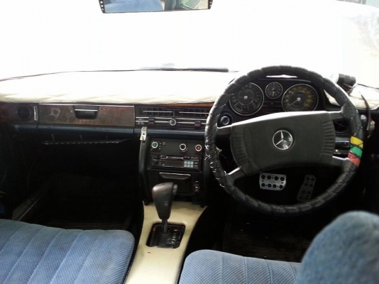 benz ตาตั้ง ปี 68 เครื่อง 1J ไม่โบว์ ติดแก๊สแล้ว benz ตาตั้ง ปี 68 เครื่อง 1J ไม่โบว์ ติดแก๊สแล้ว