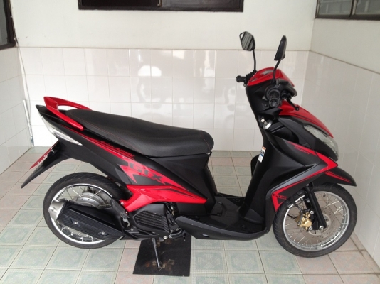 Mio 125i ไมล์4000 สภาพมือ1 ปี56 (โอนฟรี)