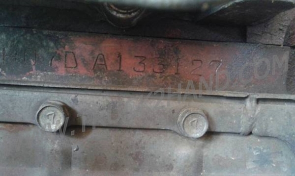 HINO 6 ล้อ FF  พื้นเรียบ  6 สูบ เครื่อง 195 แรงม้า สภาพพร้อมใช้