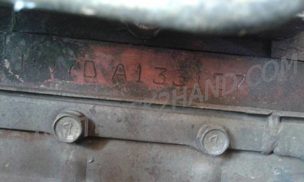 HINO 6 ล้อ FF  พื้นเรียบ  6 สูบ เครื่อง 195 แรงม้า สภาพพร้อมใช้