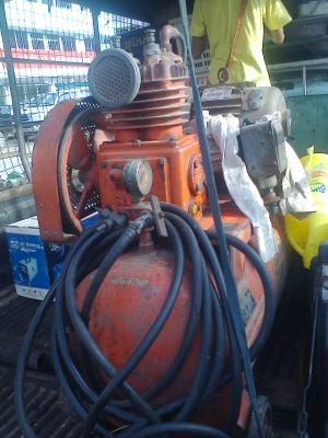 ปั้มลม 150  ลิตรญี่ปุ่น