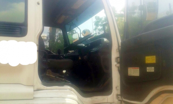 ISUZU 270 แรงม้า พร้อมตัวปั่นดั้ม 1,550,000 บาท ISUZU 270 แรงม้า พร้อมตัวปั่นดั้ม 1,550,000 บาท