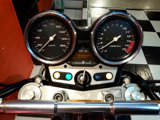 T&amp;T BIKE RAMA2ขายHONDA CB400 V-TEC1 ปี2001 อินวอย สพม. สภาพนางฟ้า ระบบไฟครบ ราคาเพียง 77500฿