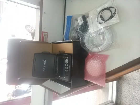 ขายซาวเดอร์ garminรุ่น350c มี585ด้วยนะครับ ขายซาวเดอร์ garminรุ่น350c มี585ด้วยนะครับ