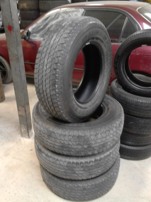 245/70R16 BRIDGE STONE DUELER H/T 840  มีชุด 4 เส้น  โทร.081-427-3941