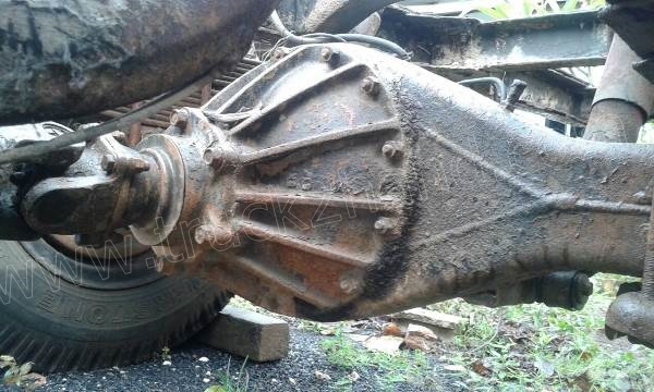 รถบรรทุกน้ำ ISUZU