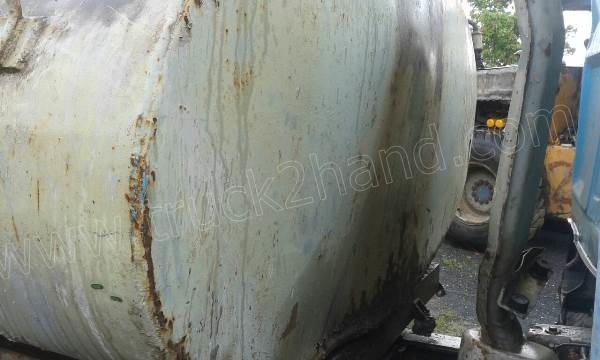 รถบรรทุกน้ำ ISUZU