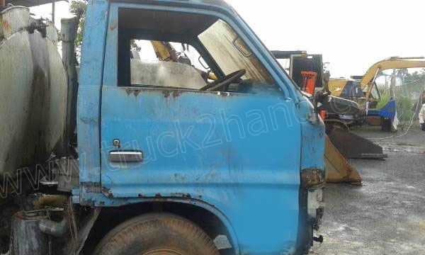 รถบรรทุกน้ำ ISUZU