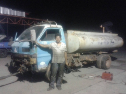 รถบรรทุกน้ำ ISUZU