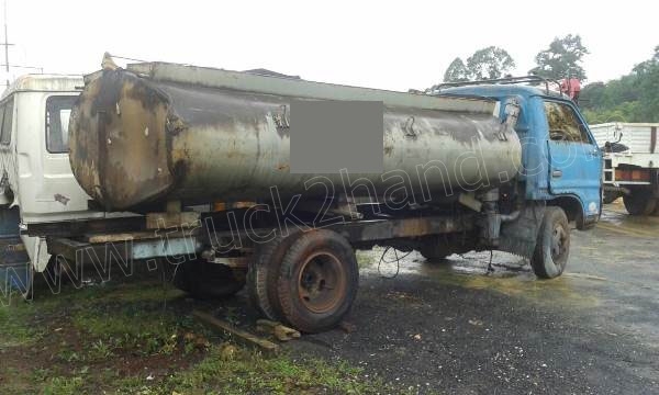 รถบรรทุกน้ำ ISUZU