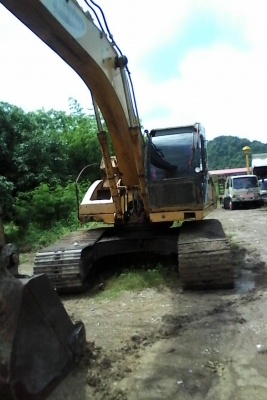 รถแบคโฮ ยี่ห้อ SAMSUNG รถเนียบ พร้อมใช้งาน