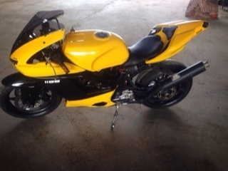 Nc30 แฟริ่งDUCATI ทะเบียนแท้69,000เท่านั้น
