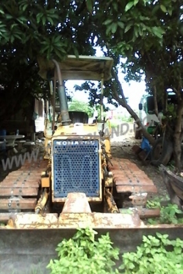 รถแบคโฮ KOMATSU รุ่น 6  พร้อมใช้งาน