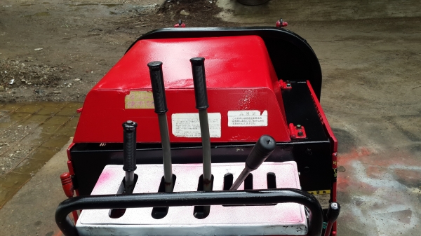 รถบรรทุกการเกษตรและก่อสร้าง ยกดั้มด้วยไฮดรอลิค ดีเชล