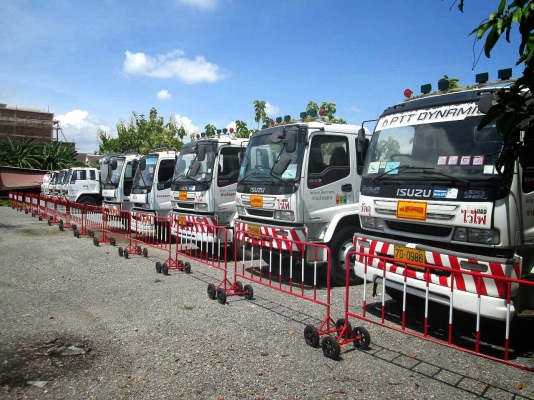 ขายรถบรรทุกน้ำมัน รถตู้คอนเทนเนอร์ มือสอง สภาพดี