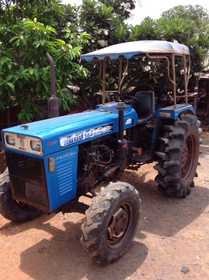 แทรกเตอร์แชมป์ 384 สภาพดีเดิมๆ ขายพร้อมจอบหมุน แทรกเตอร์แชมป์ 384 สภาพดีเดิมๆ ขายพร้อมจอบหมุน