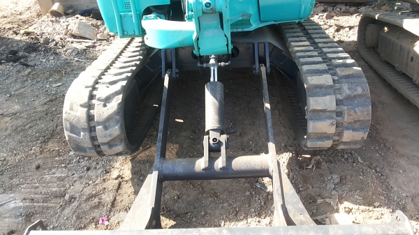 ขายรถขุดแบ็คโฮ KOMATSU  PC 35R8 รถเก่านอก สภาพพร้อมใช้ มีเอกสารแจ้งจำหน่าย