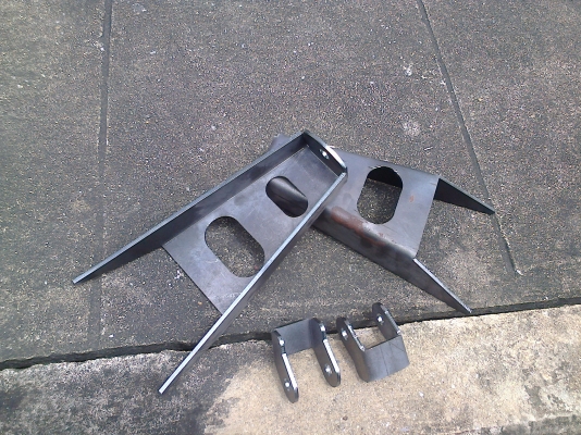 งานเรเซอร์ ซุ้มโช และหูโชค