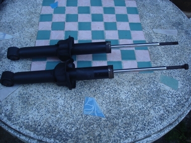 โช้คอัพหลังเดิม ฮอนด้าซีวิดEG 4D โช้คอัพหลังเดิม ฮอนด้าซีวิดEG 4D