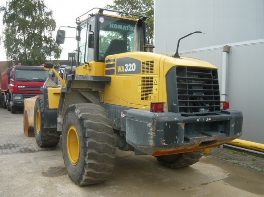 KOMATSU  WA320-5  SN H51205 Y2007