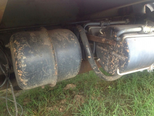 ***ขายแล้วครับขอบคุณ Truck2hand ขาย10ล้อ2เพลาท้ายลาด ขึ้นแบคโฮ200 HINO KT725 EH700-168HP เครื่องเดิมเกียร์เดิม EH700-168แรง เครื่องแห้งดี แน่นดี อึด แรง ทน เกียร์ดีไม่มีหลุด ช่วงล่าง2เพลาเดิม คัสซีดี เดิมๆไม่ปะไม่ดาม หางสภาพสวย พื้นดีไม่มีผุ เหล็กใหญ่หนา