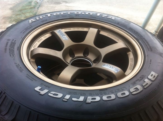 ขายยาง BF Goodrich All-terrain 275 65 r18 + TE37 18x9-0 สวยๆ