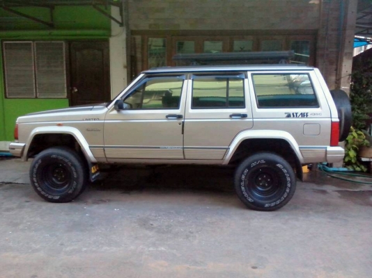 รถจี๊บ สภาพดี พร้อมใช้