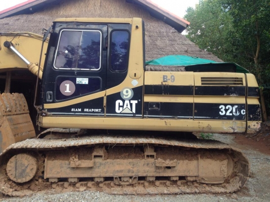 ขายรถแบคโฮ รุ่น 320B ราคา 1000000 บาท คุยกันได้อาร์มครับ 0891153522 ขายรถแบคโฮ รุ่น 320B ราคา 1000000 บาท คุยกันได้อาร์มครับ 0891153522