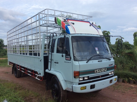 ขายISUZU Rocky6ล้อ FTR.แท้ เครื่อง (6BD 165แรง) ยาว7.2 ม. เบรคจิ๊ฟฟี่ พวงมาลัยพาว์เวอร์  ขับดี ครัทซีสวย ขาย 690,000 บาท