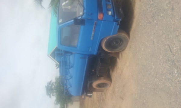 ขายรถดูดส้วม อีชูซุพร้อมใช้ ขายรถดูดส้วม อีชูซุพร้อมใช้