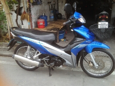 เวฟ110iปี2552สตาทร์เท้าหัวฉีด