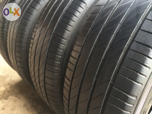 ยางมิชลิน195 65R15 ลงพื้นปี2014 สวยมากๆ