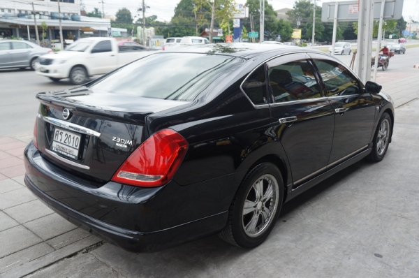 NISSAN TEANA ปี 2005 ตัว TOP สุด ติดแก็ส LPG หัวฉีด ARIBAG คู่หน้า เบรค ABS ระบบสตาท CREGRAD เบาะหนังสภาพสวย ล้อ MAX แต่งสวยๆ เครื่องวิ่งดีมาก ช่วงล่างดี ภายในลายไม้ สีสวย รถพร้อมใช้งาน จัดไฟแนนได้