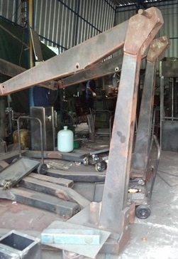 เครนยกเครื่อง เครนไฮดรอลิก ขนาด 1ตัน 2ตัน 3ตัน เครนยกเครื่อง เครนไฮดรอลิก ขนาด 1ตัน 2ตัน 3ตัน